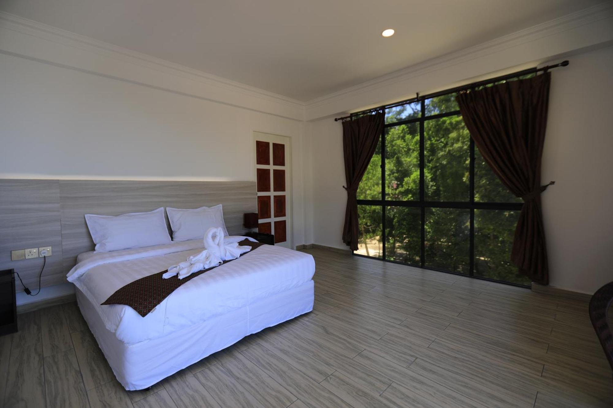 Dolphin Bay Island Resort Kota Belud ภายนอก รูปภาพ