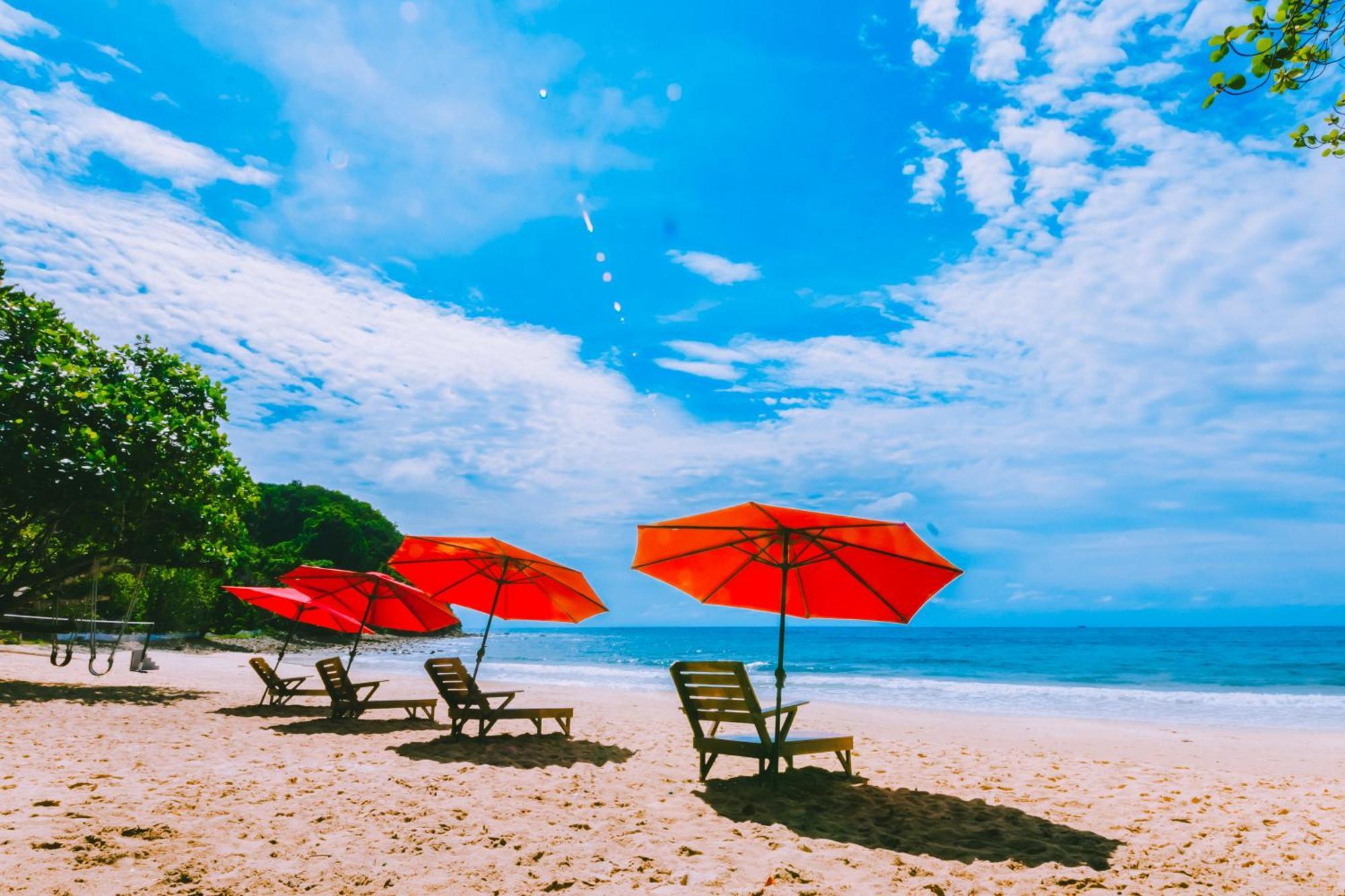 Dolphin Bay Island Resort Kota Belud ภายนอก รูปภาพ