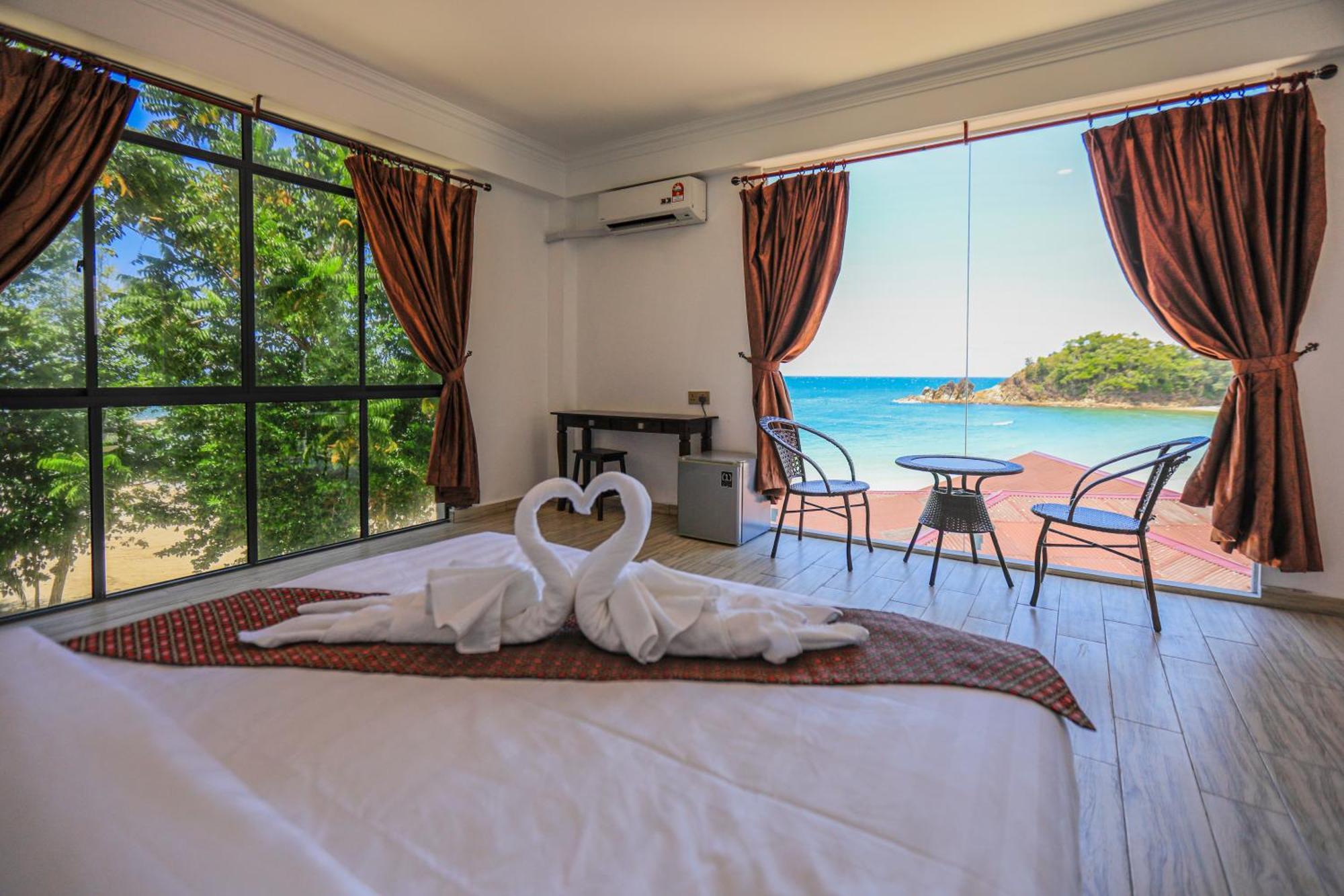 Dolphin Bay Island Resort Kota Belud ภายนอก รูปภาพ